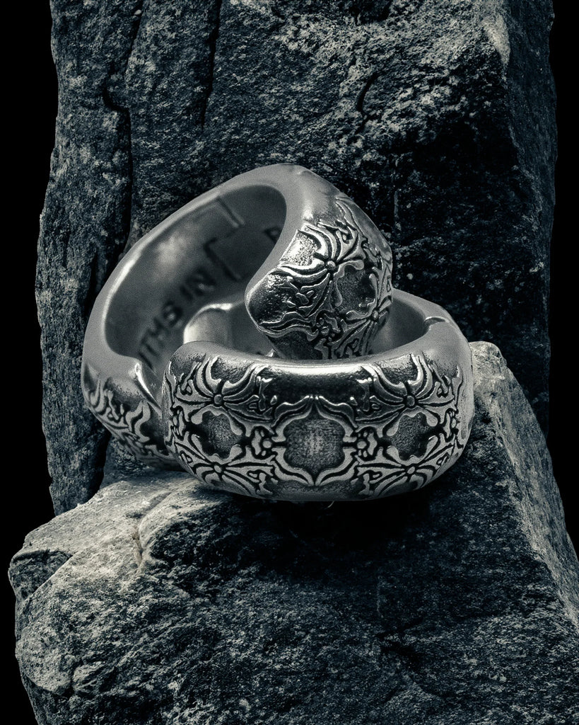 FLORAL EARRING IN STERLING SILVER - Youths In Balaclava