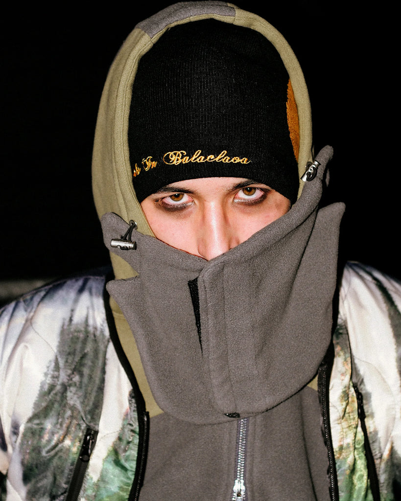 JESSE'S REVERSIBLE BEANIE - Youths In Balaclava