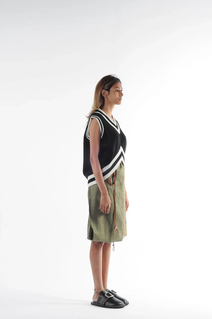 Y VEST - Youths In Balaclava